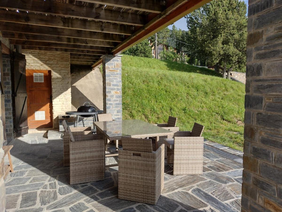 Bas De Chalet Noemae Eyne Exterior foto